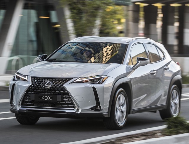 Lexus Ux photo 22