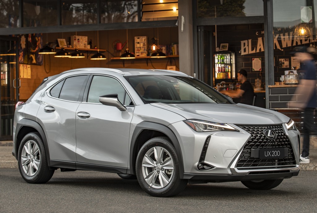 Lexus Ux photo 27