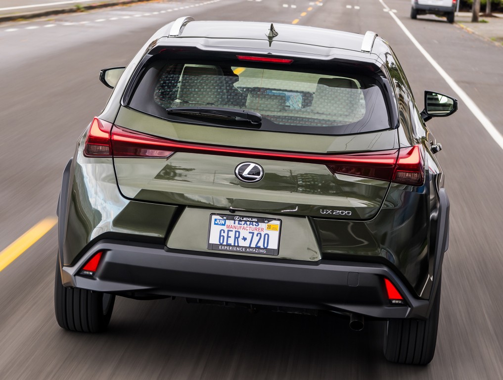 Lexus Ux photo 29