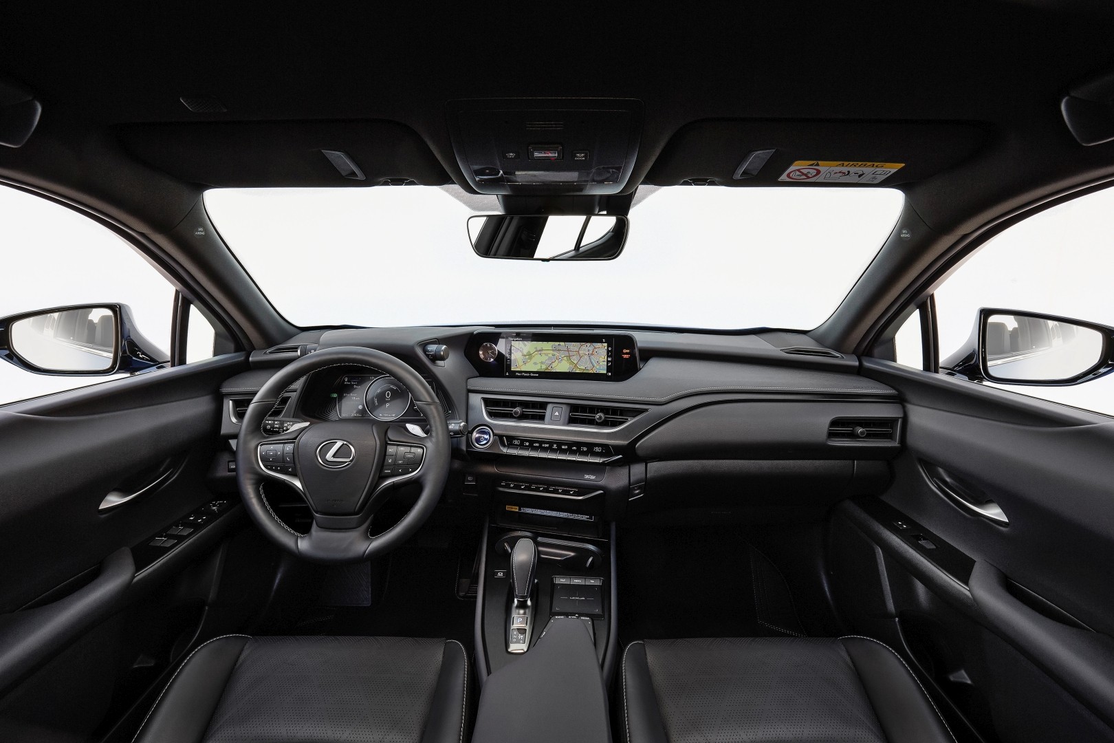 Lexus Ux photo 150