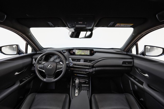 Lexus Ux photo 151