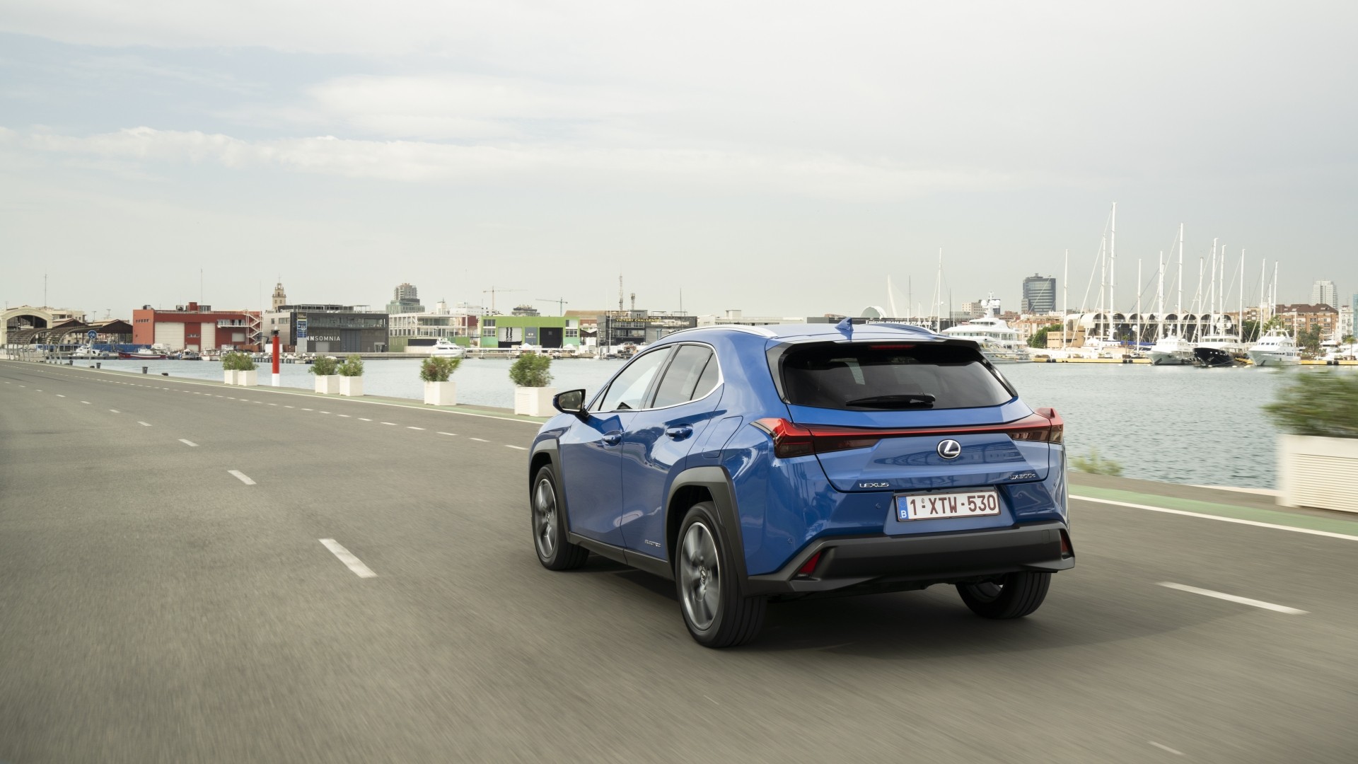Lexus Ux photo 87