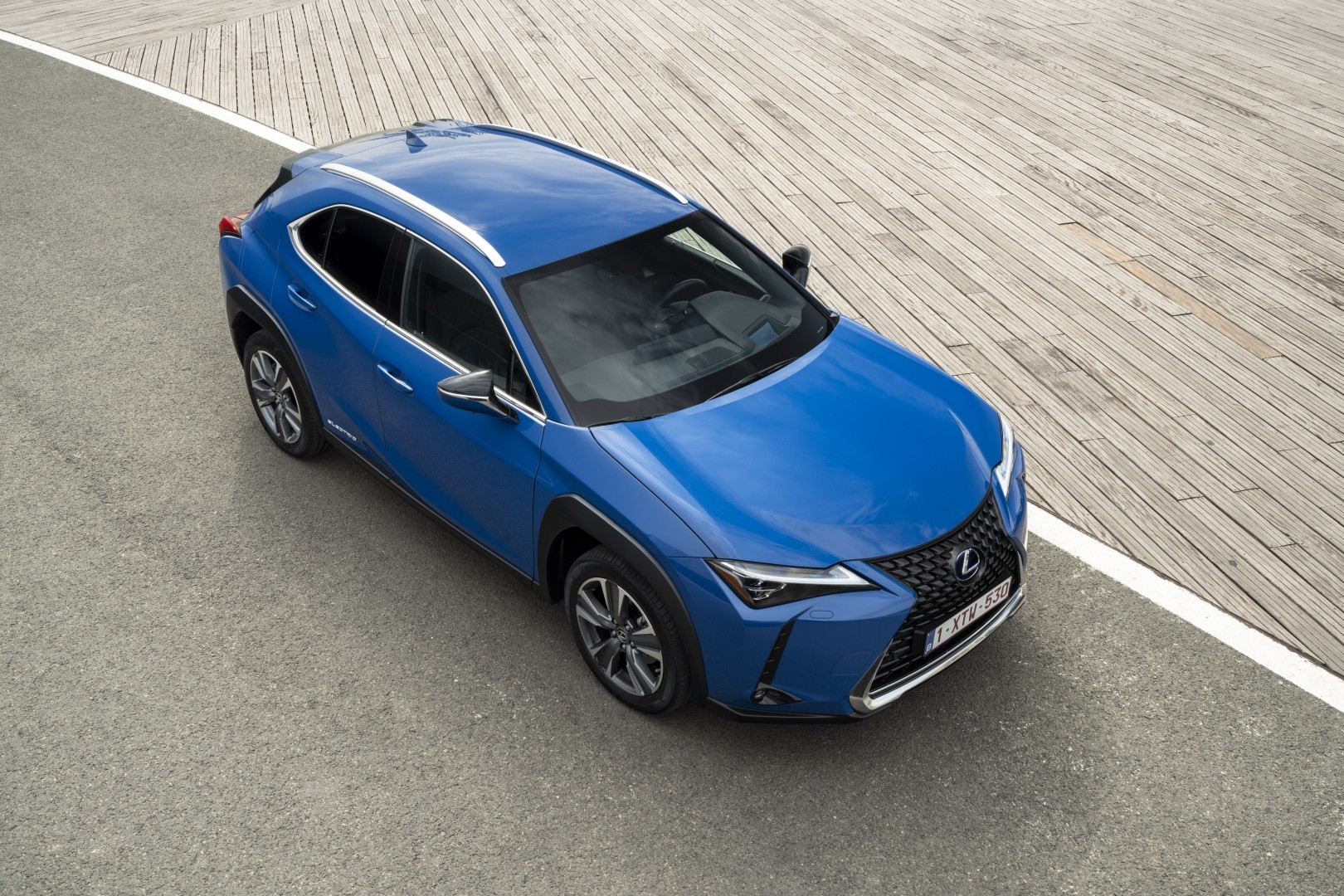 Lexus Ux photo 89