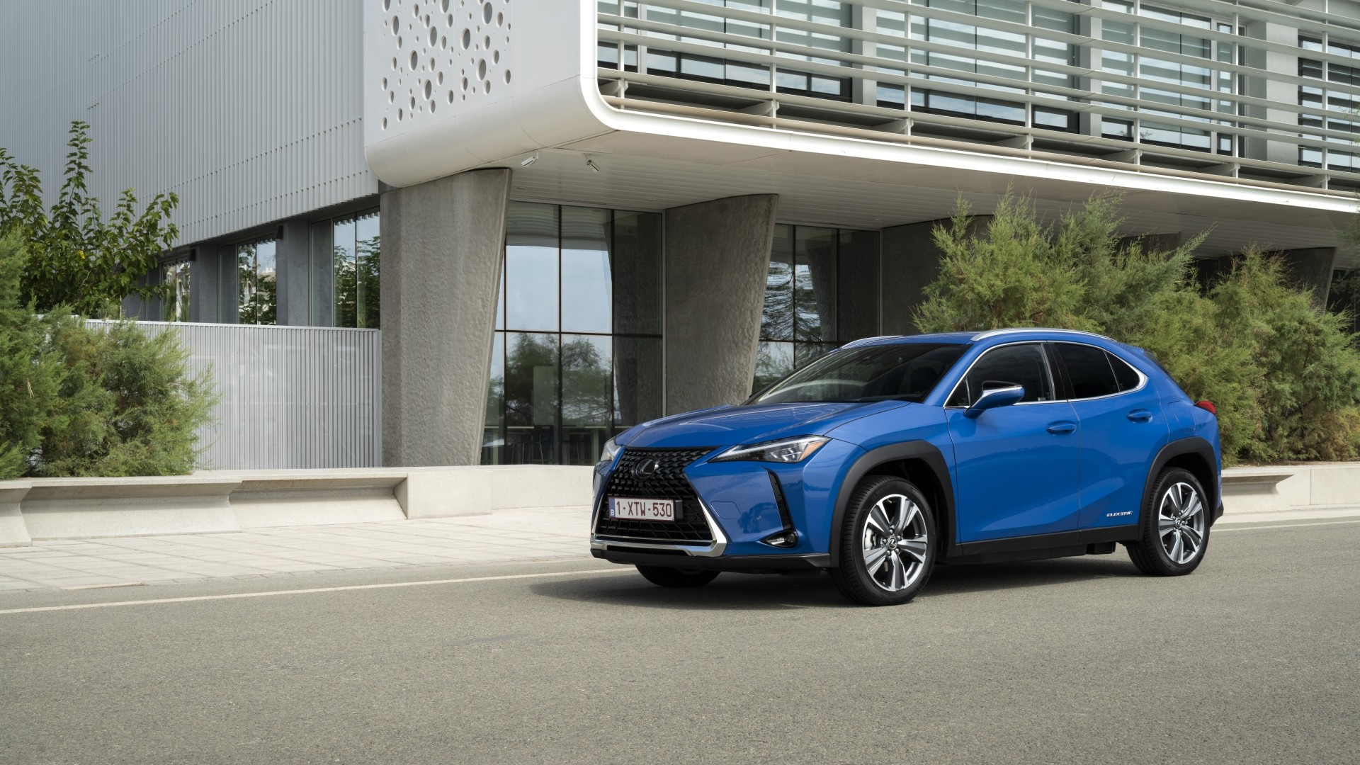 Lexus Ux photo 95
