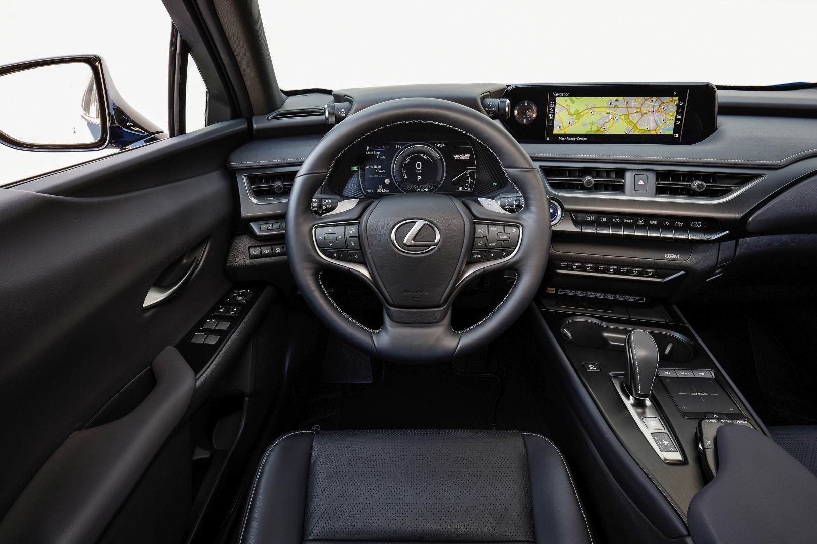 Lexus Ux photo 152