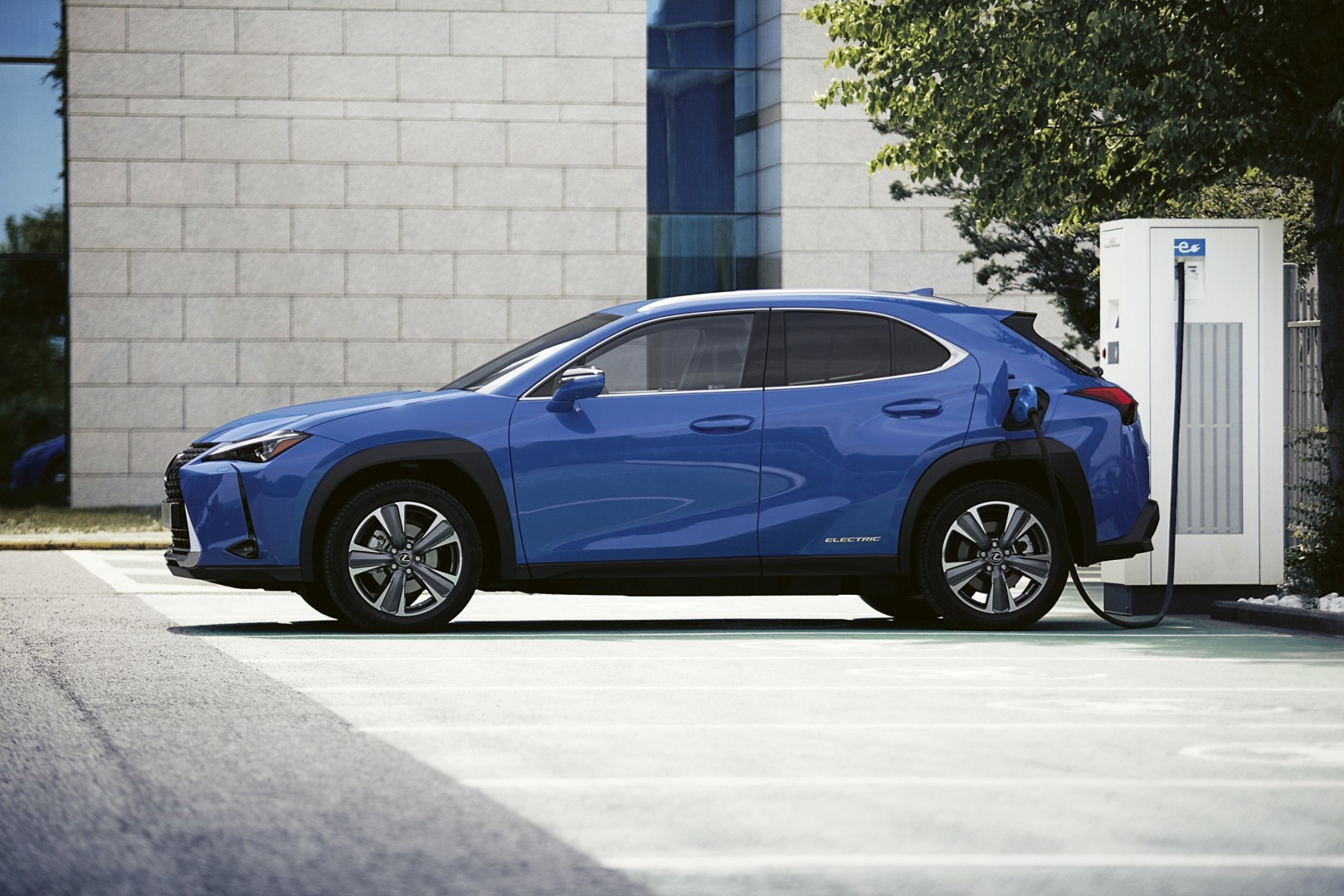 Lexus Ux photo 103