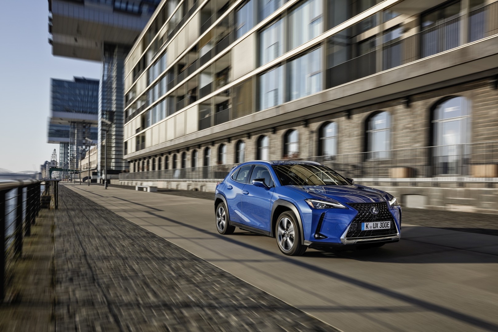 Lexus Ux photo 107