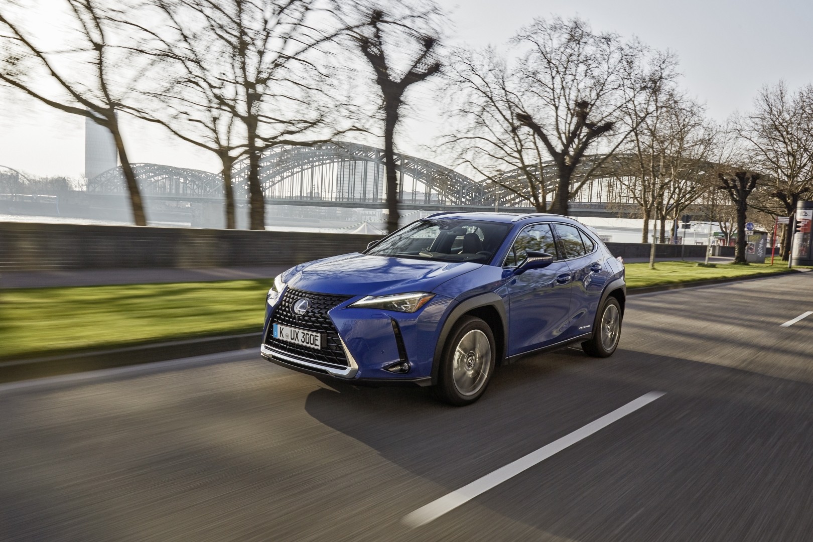 Lexus Ux photo 110