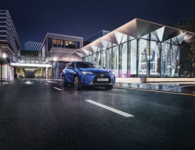 Lexus Ux photo 127