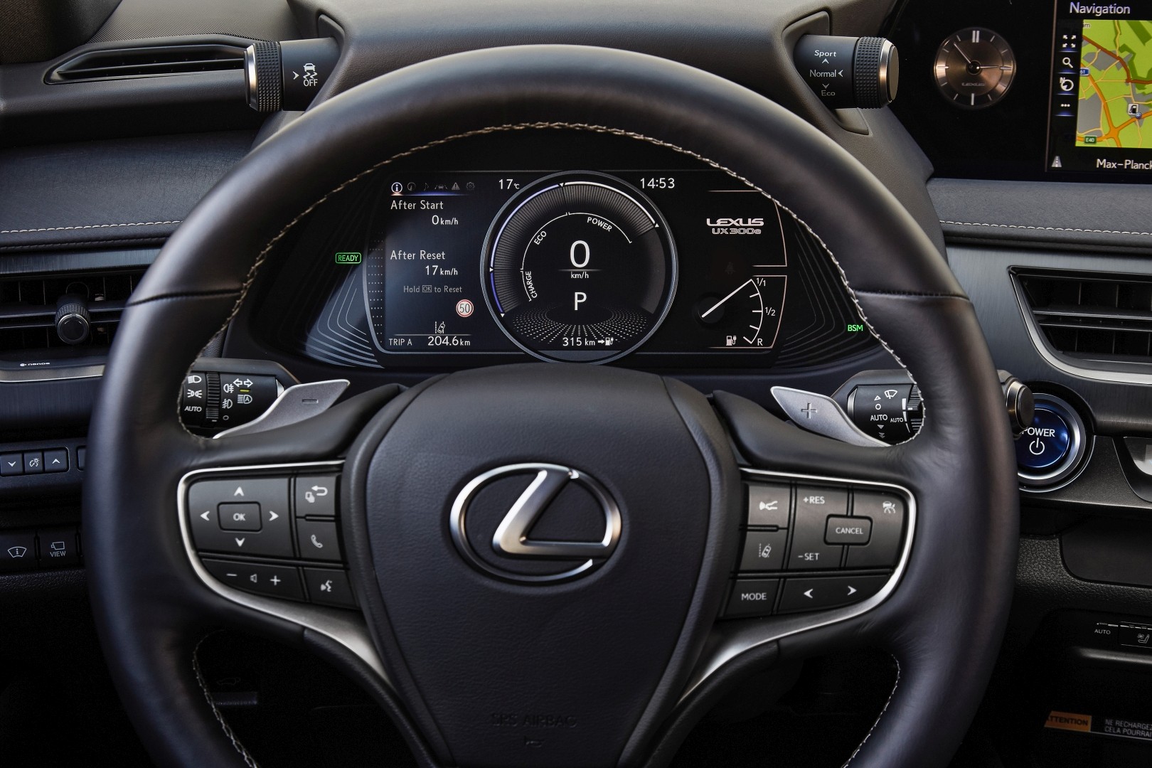 Lexus Ux photo 159