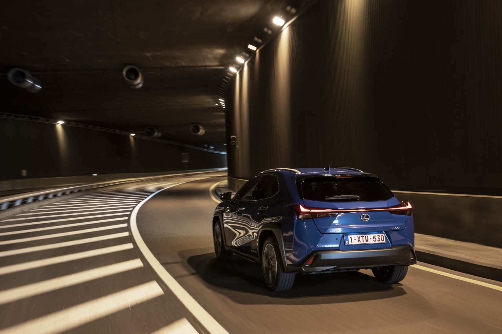 Lexus Ux photo 52