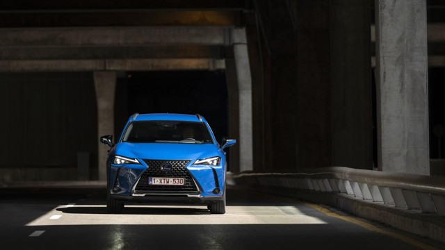 Lexus Ux photo 54