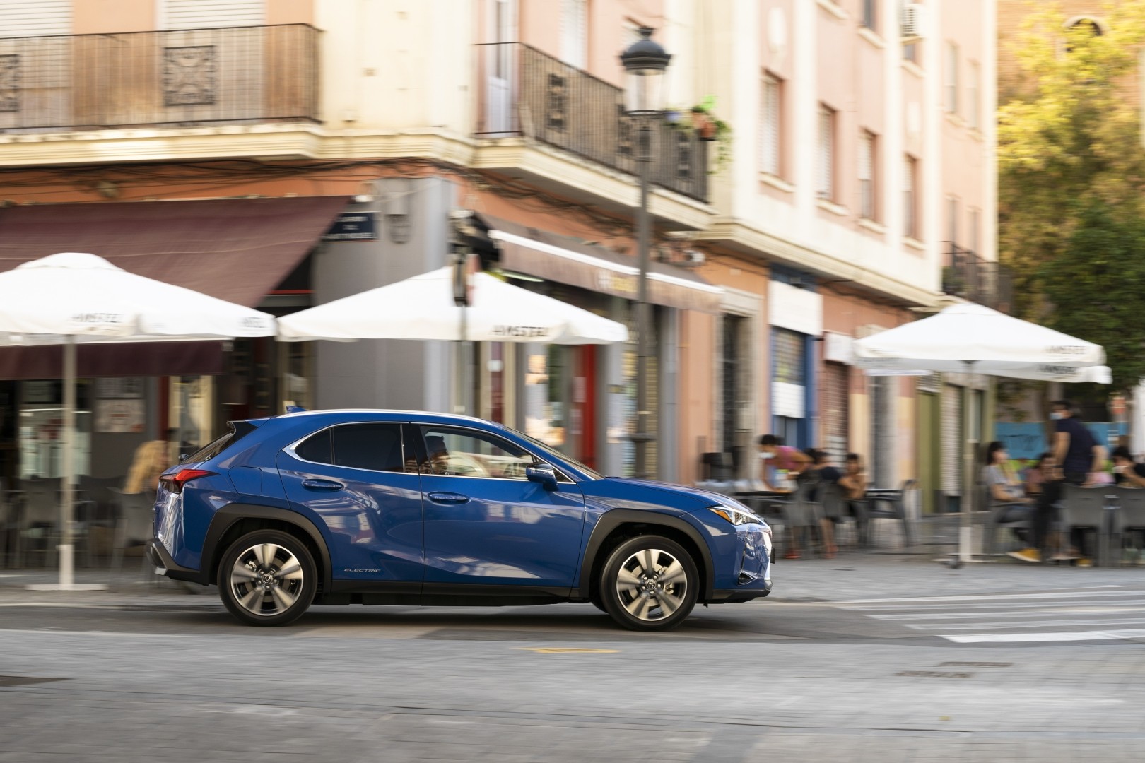 Lexus Ux photo 65