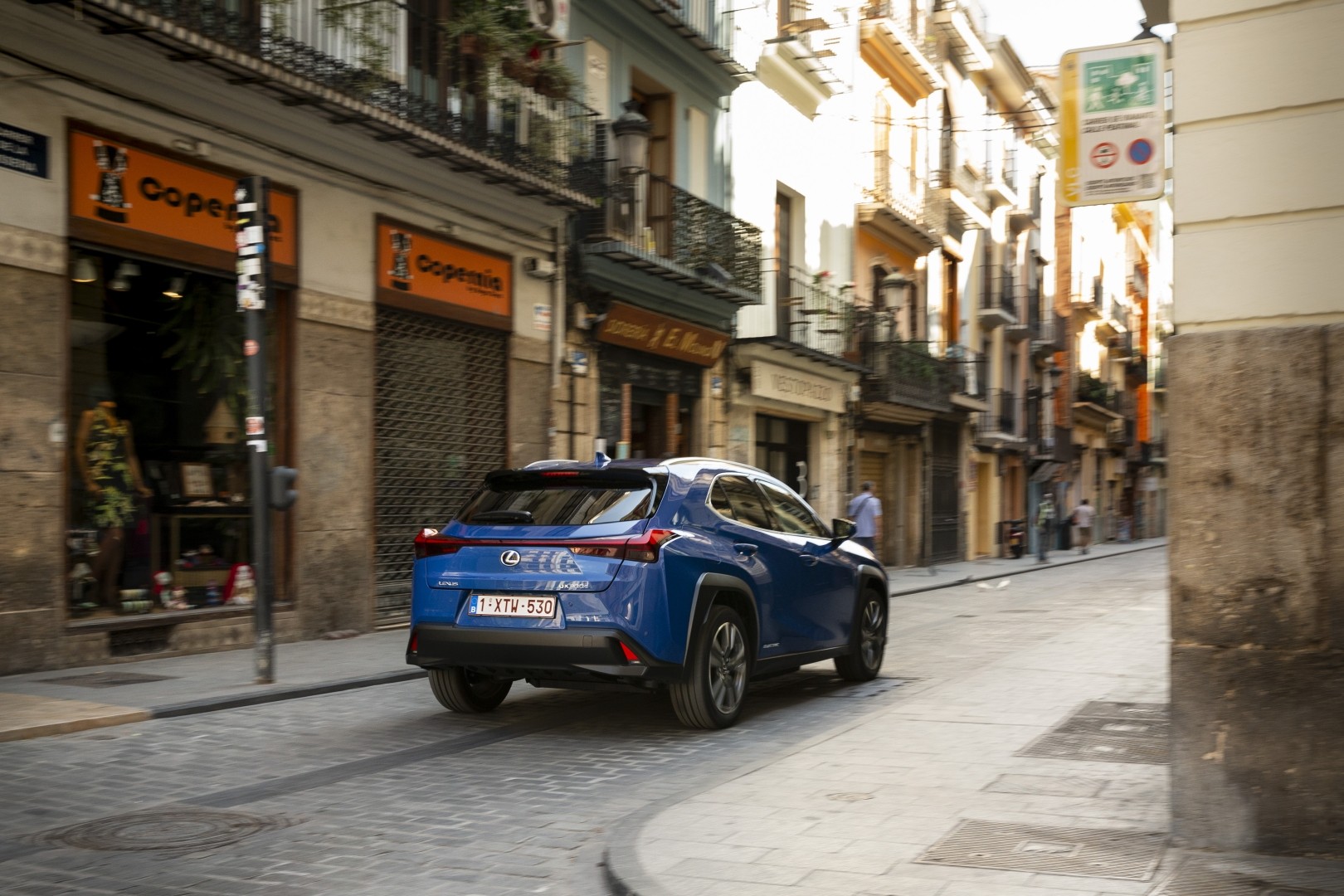 Lexus Ux photo 72