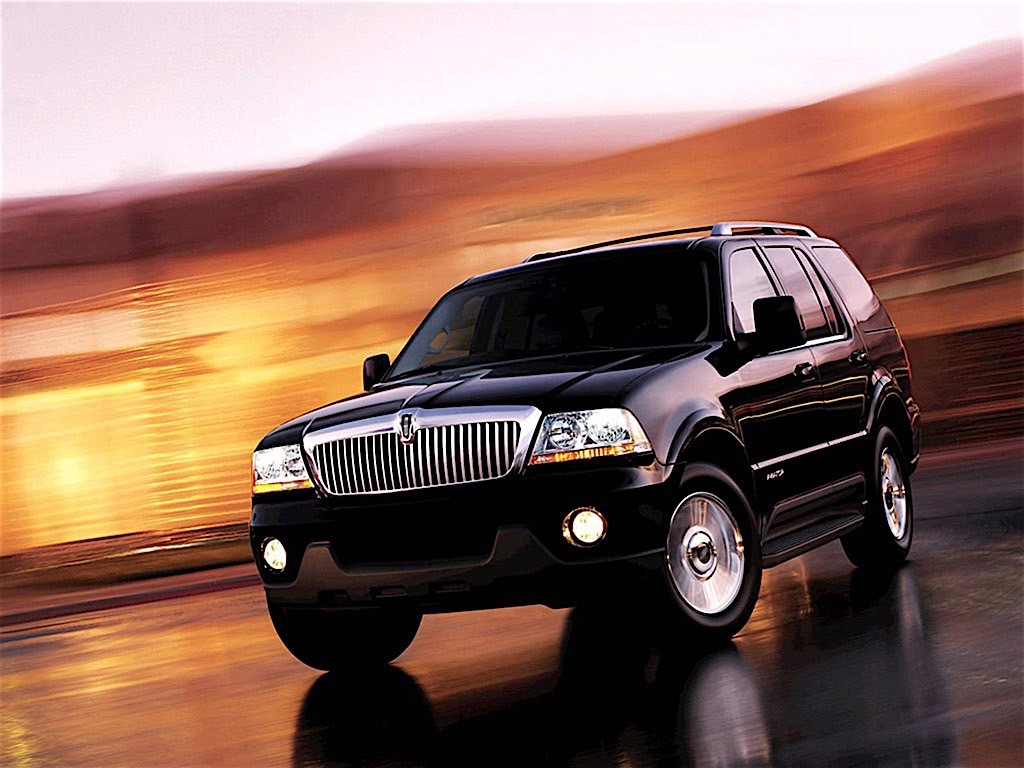 Lincoln Aviator photo 15