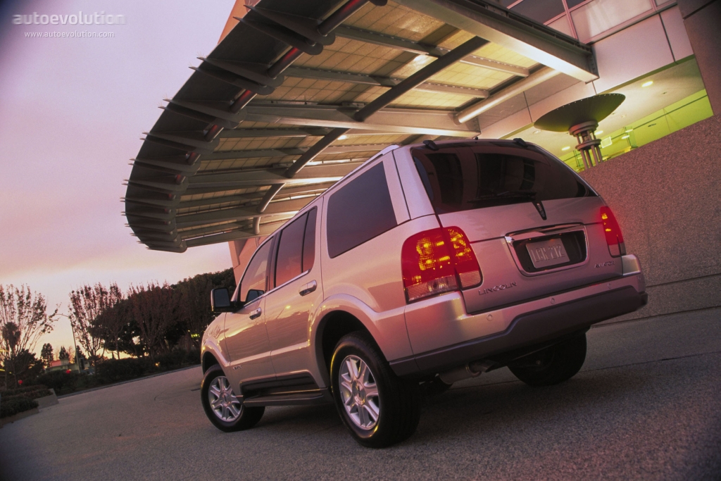 Lincoln Aviator photo 5