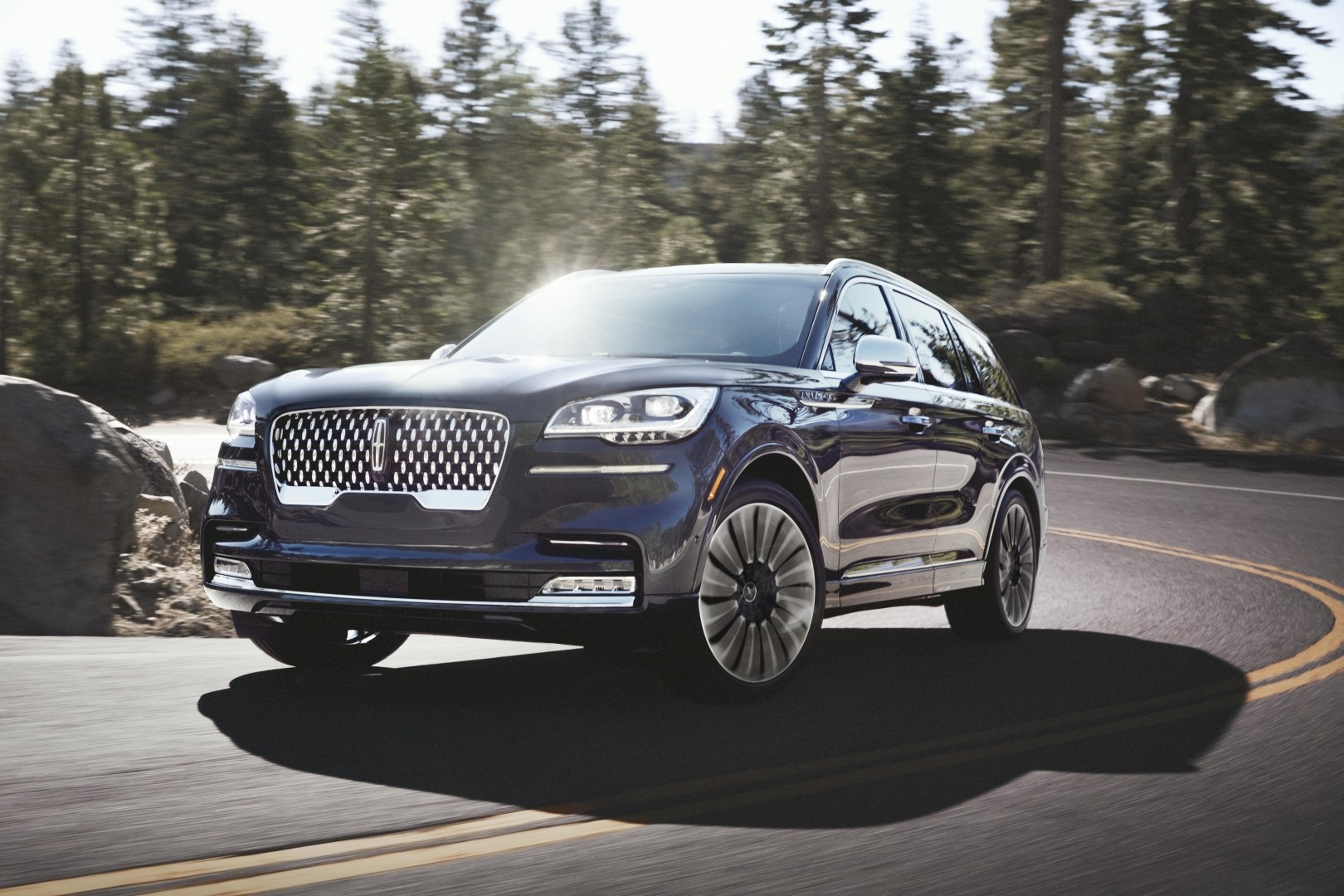 Lincoln Aviator photo 90