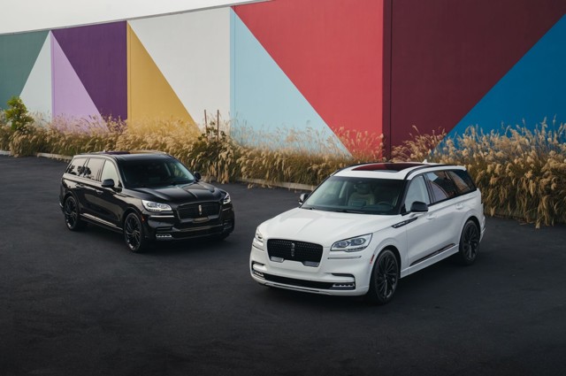 Lincoln Aviator photo 97