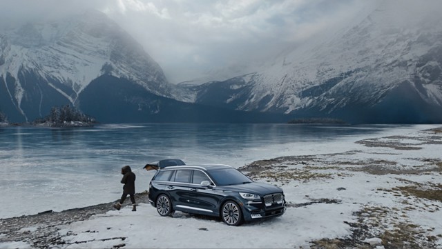 Lincoln Aviator photo 26