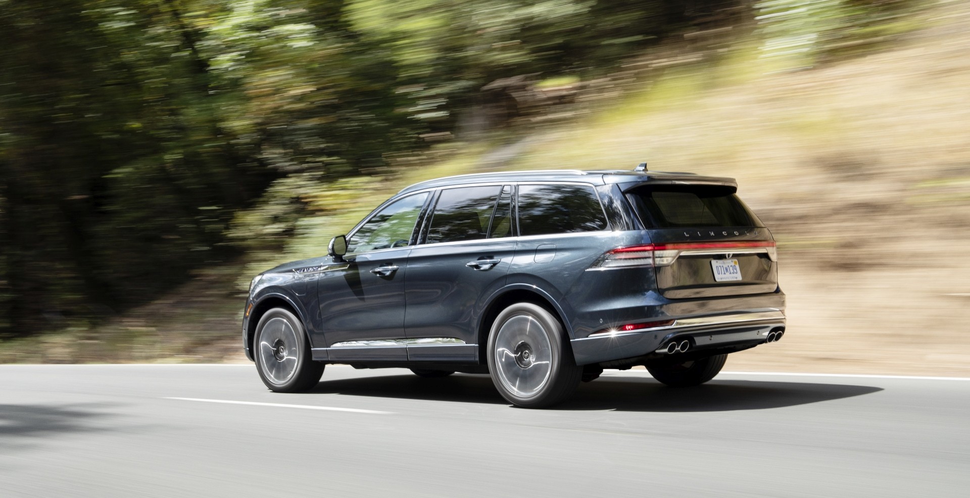 Lincoln Aviator photo 59