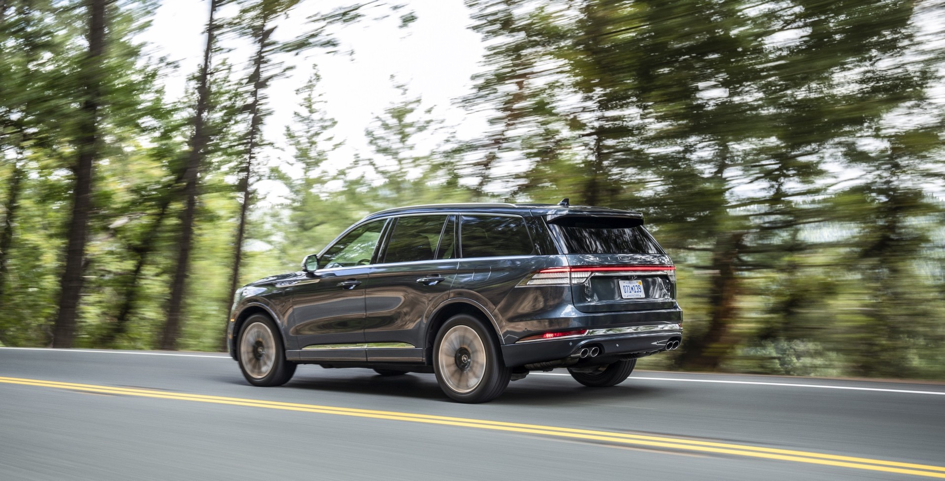 Lincoln Aviator photo 62