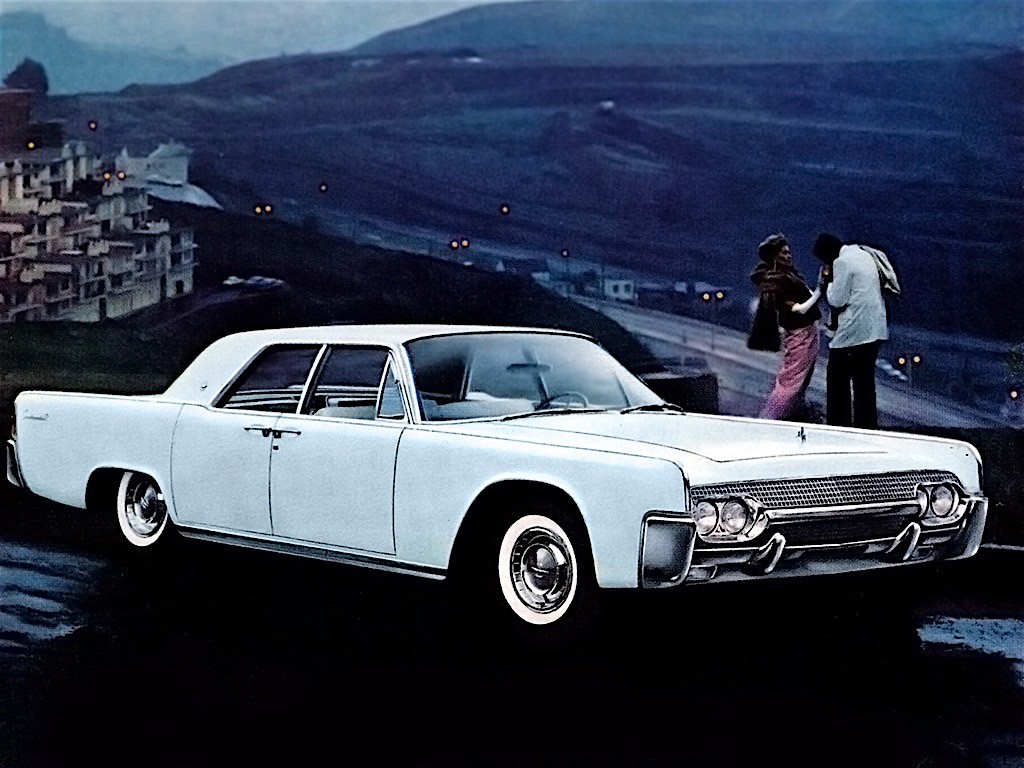 Lincoln Continental photo 3