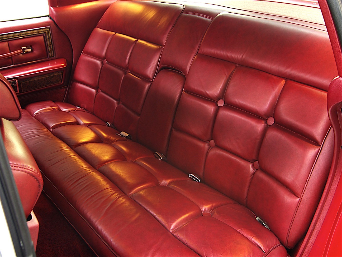 Lincoln Continental photo 42