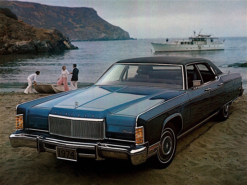 Lincoln Continental photo 8