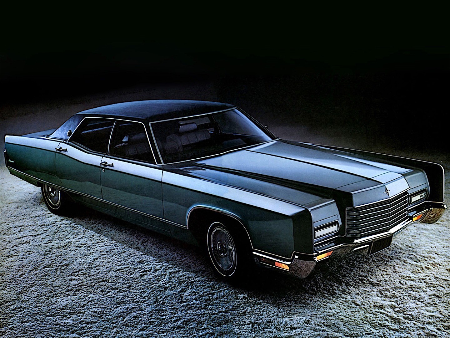 Lincoln Continental photo 9