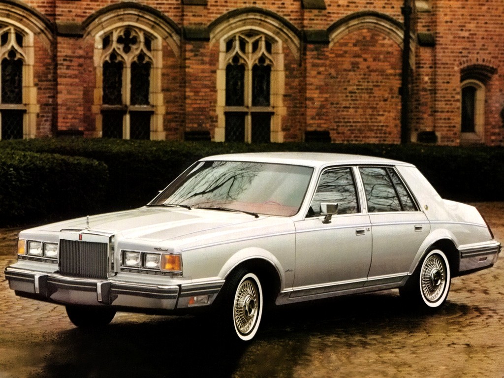 Lincoln Continental photo 5