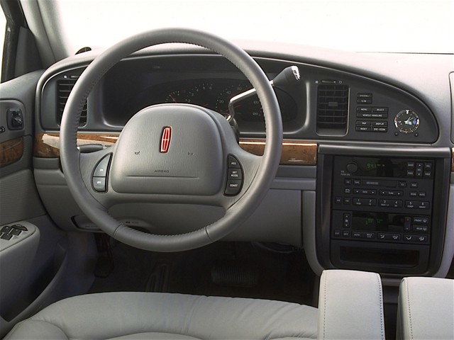 Lincoln Continental photo 40