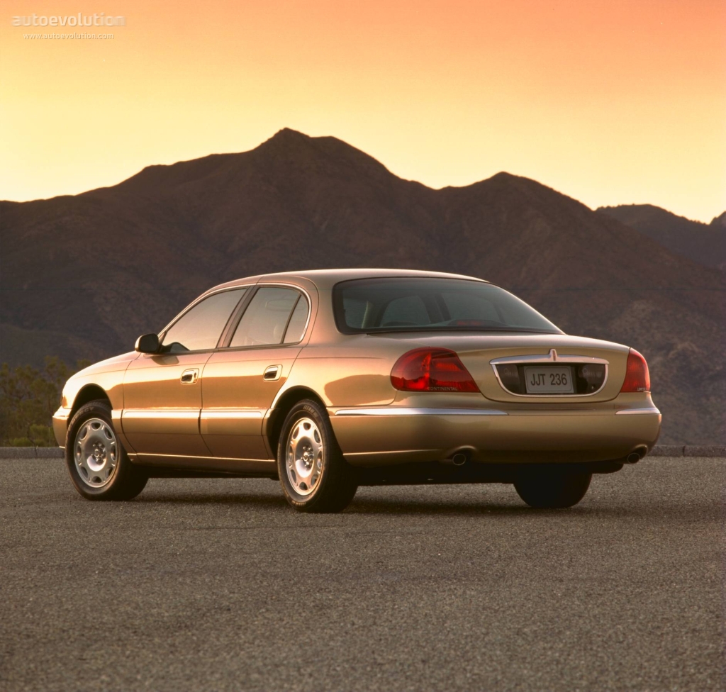 Lincoln Continental photo 3