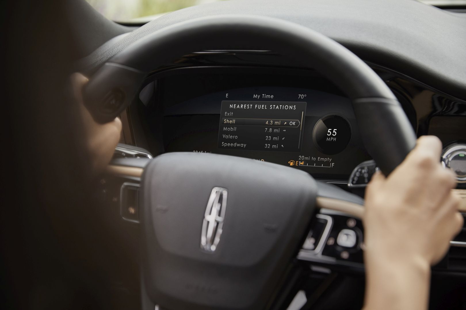 Lincoln Corsair photo 42