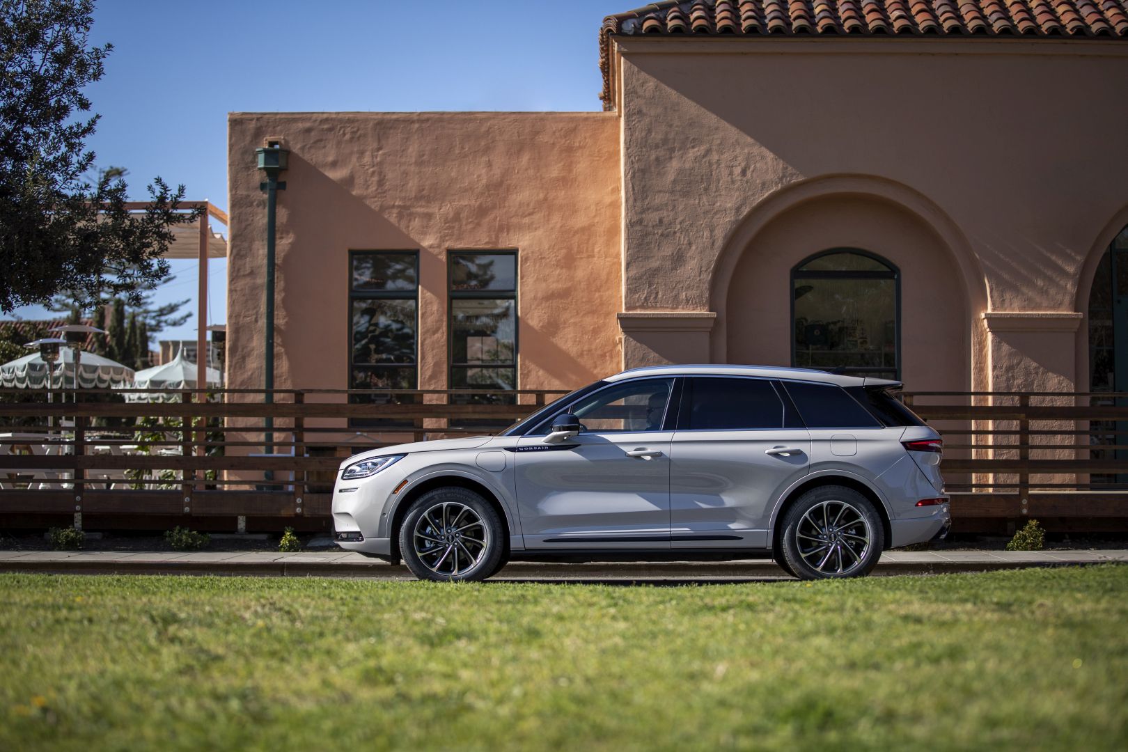 Lincoln Corsair photo 17