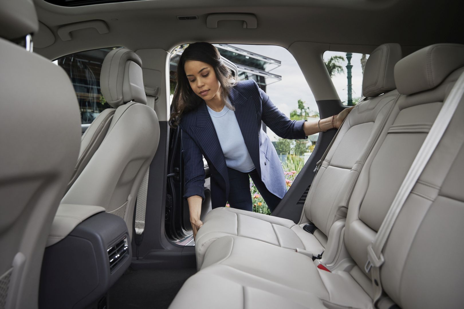 Lincoln Corsair photo 35