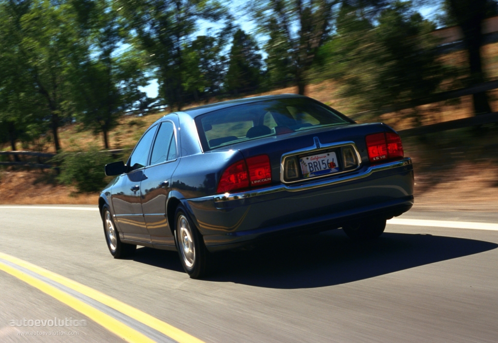 Lincoln Ls photo 4