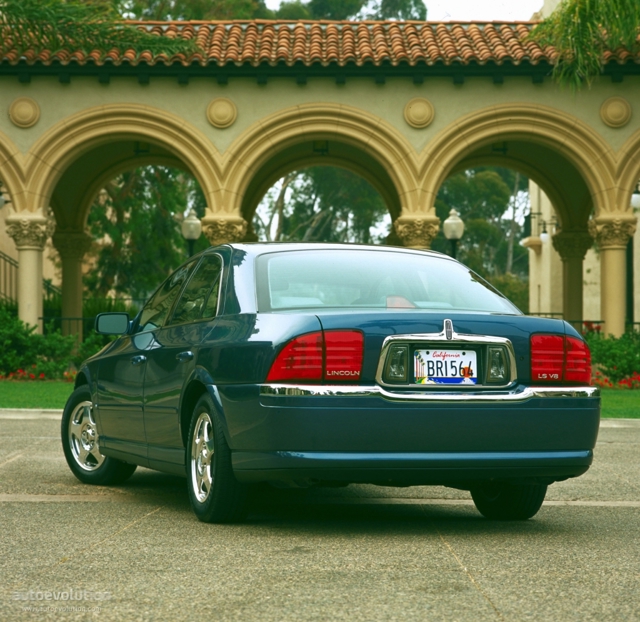 Lincoln Ls photo 5