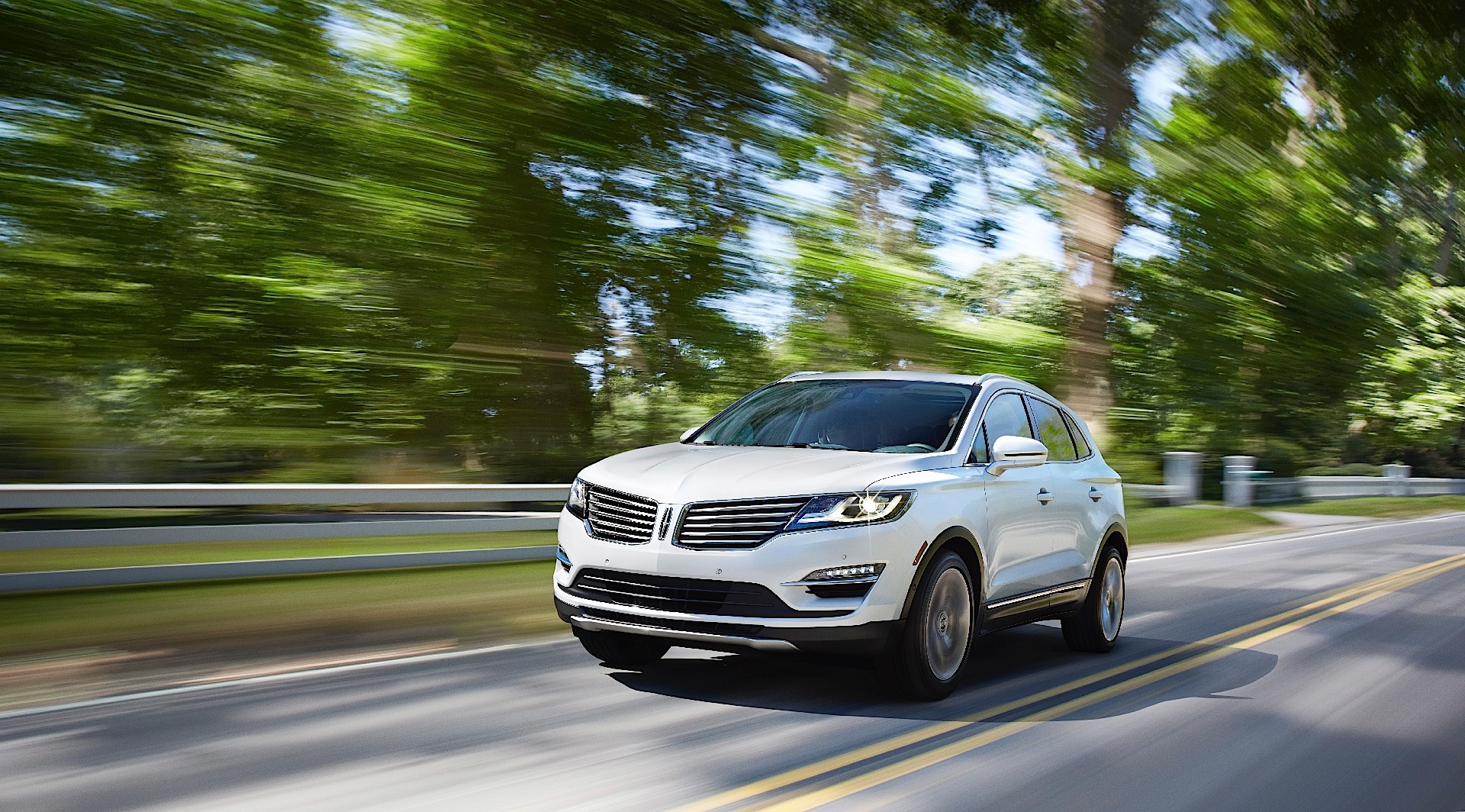 Lincoln Mkc photo 8