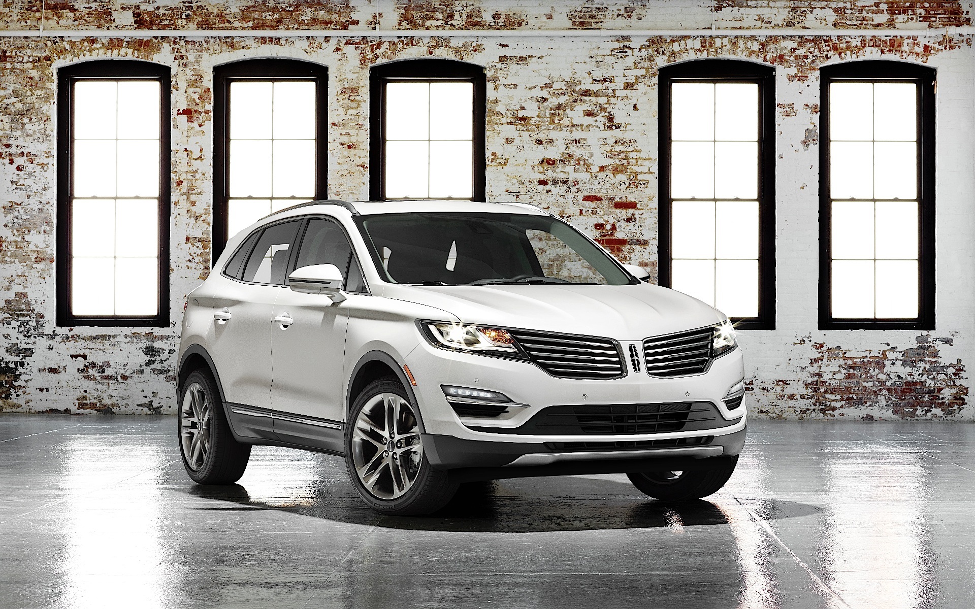Lincoln Mkc photo 18