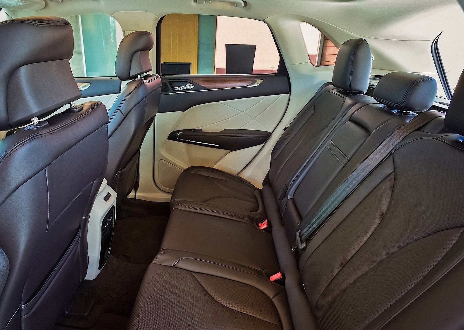 Lincoln Mkc photo 84