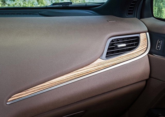 Lincoln Mkc photo 86