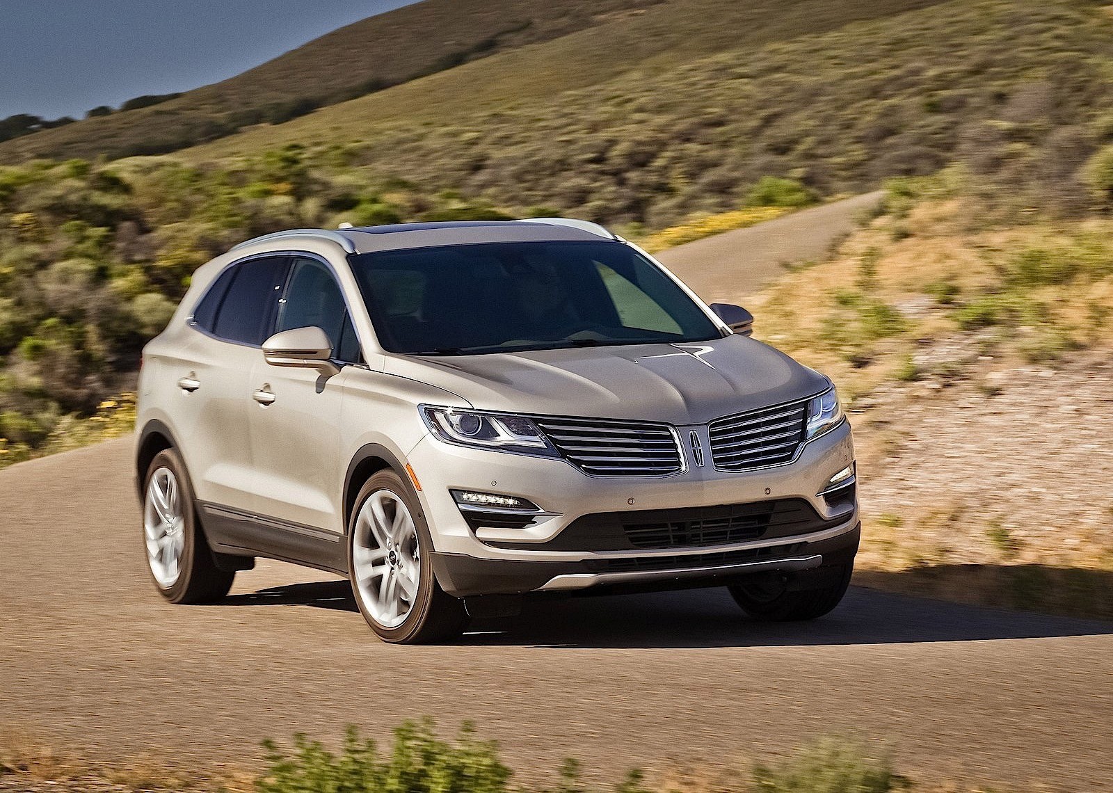 Lincoln Mkc photo 22