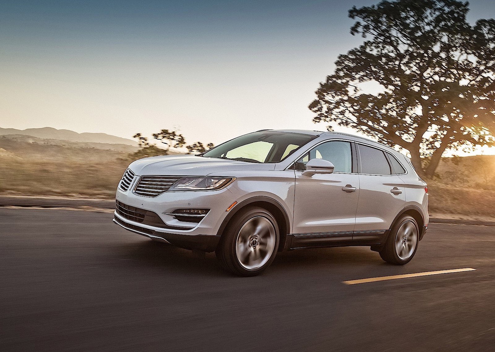 Lincoln Mkc photo 24