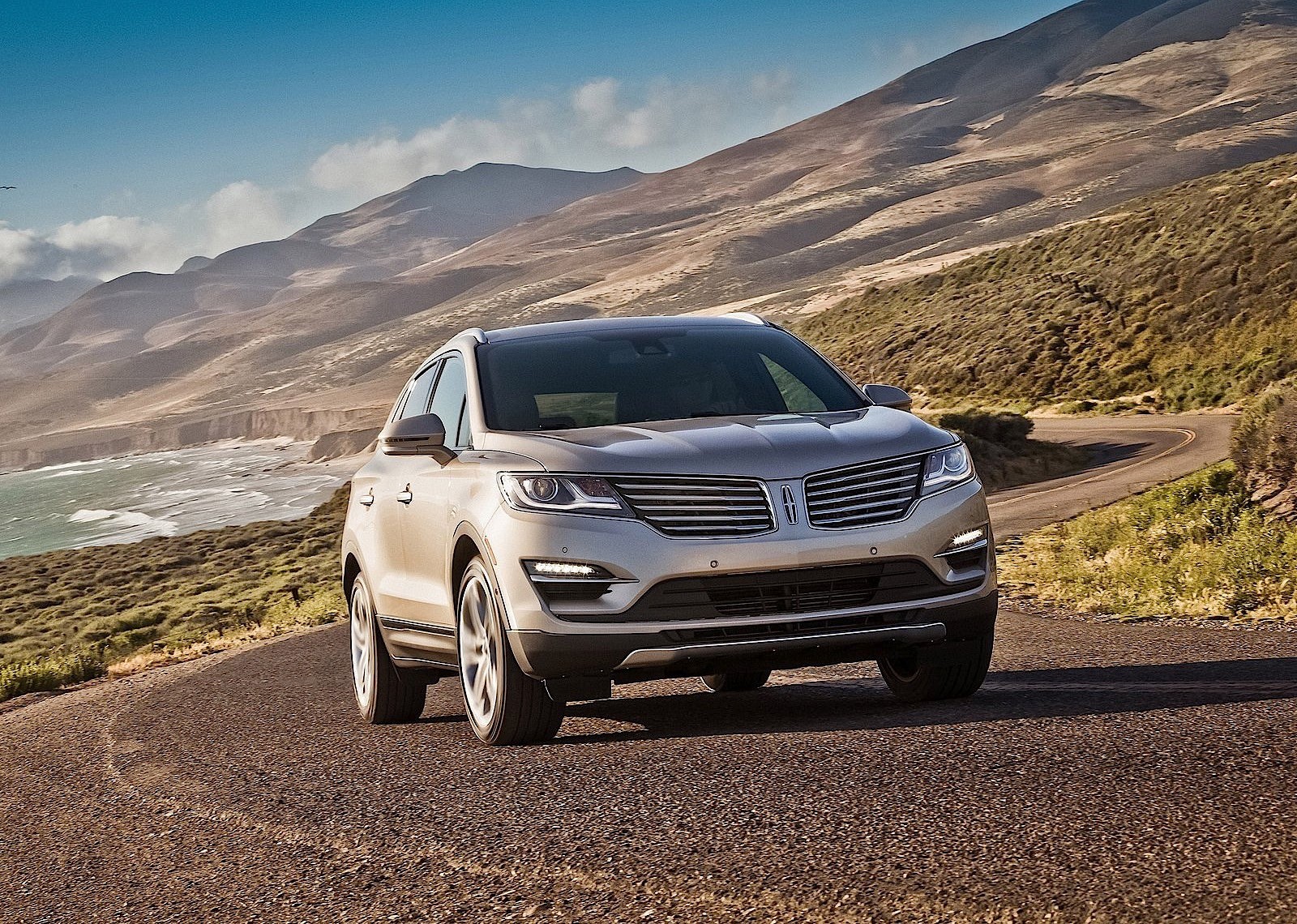 Lincoln Mkc photo 32