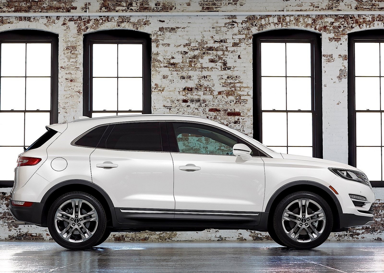 Lincoln Mkc photo 51