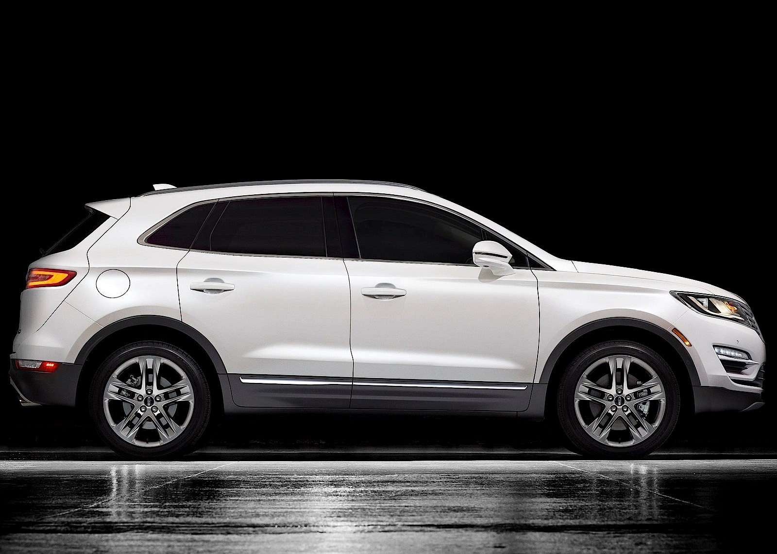 Lincoln Mkc photo 52