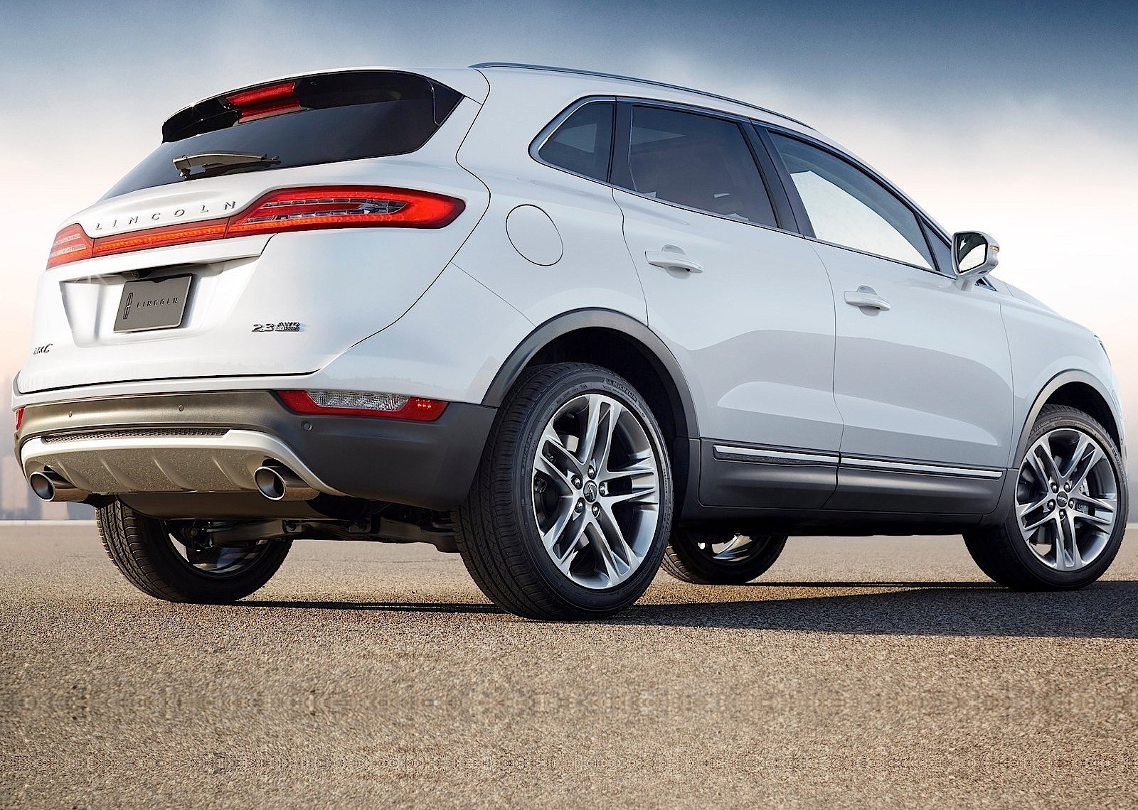 Lincoln Mkc photo 57