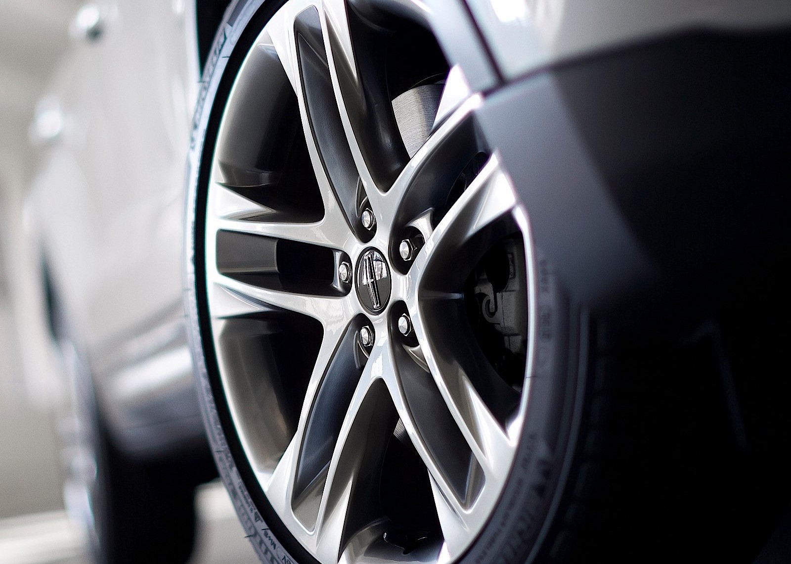 Lincoln Mkc photo 69