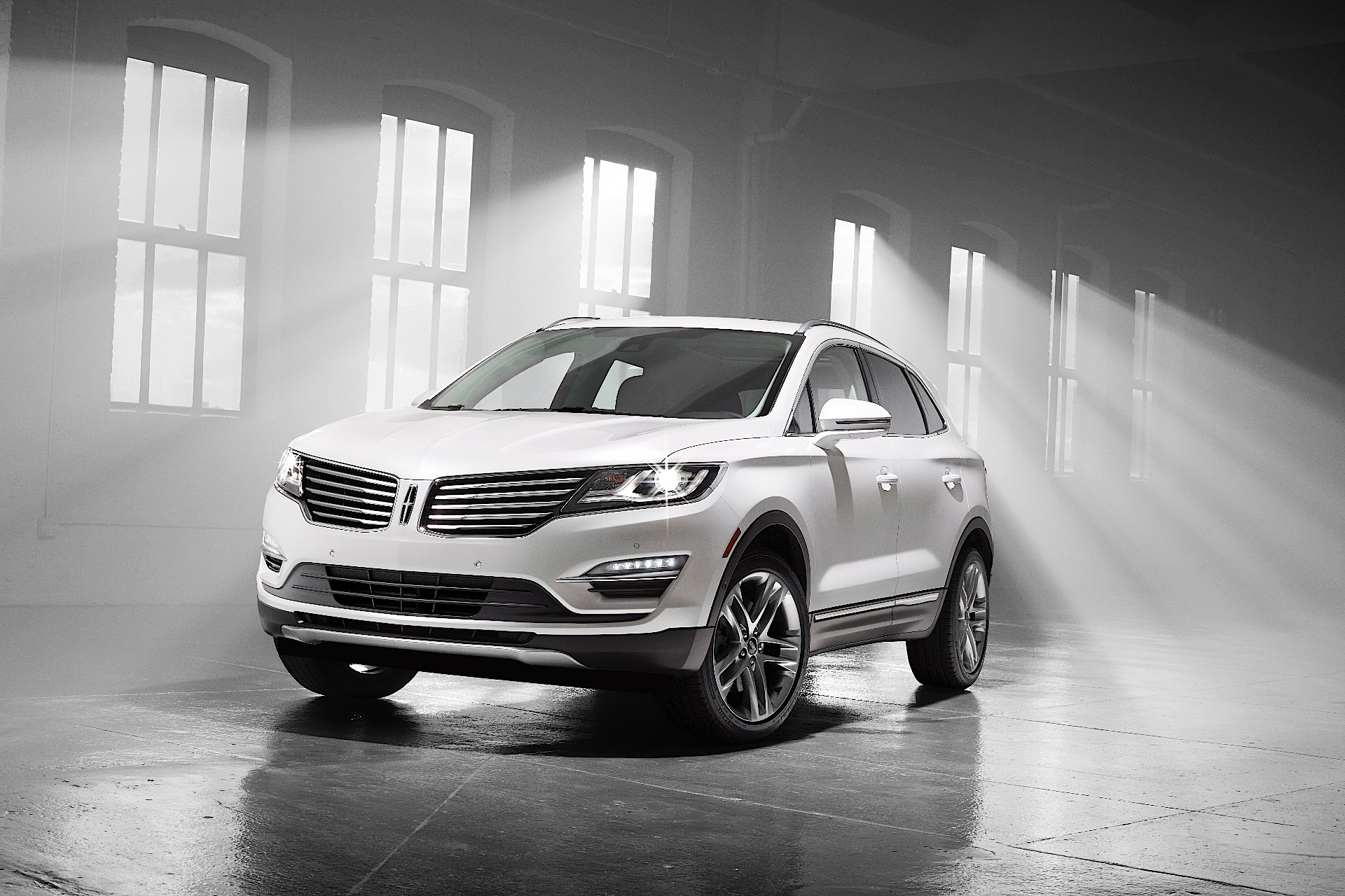 Lincoln Mkc photo 3