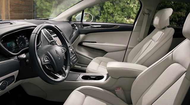 Lincoln Mkc photo 11